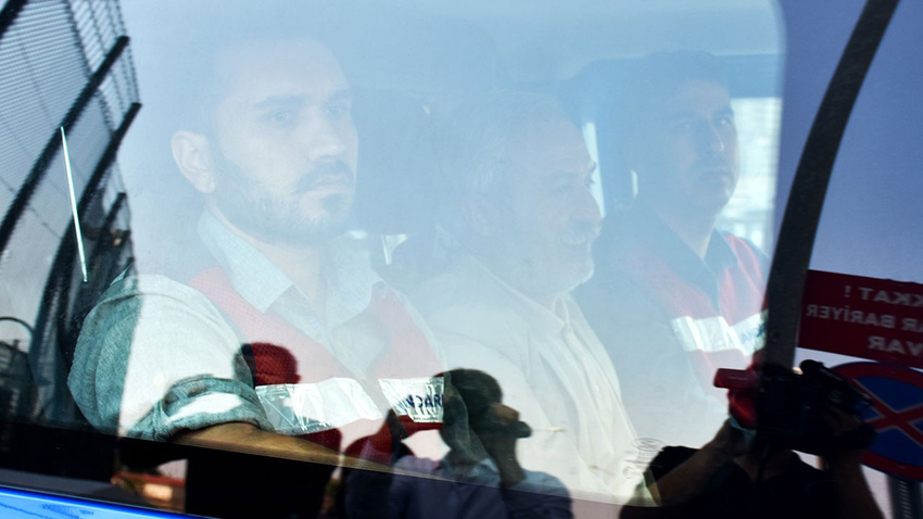 Eski Diyarbakır belediye başkanı tutuklandı