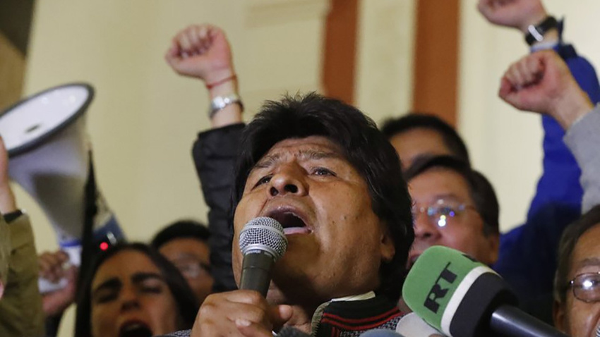 Morales o teklifi kabul etti!