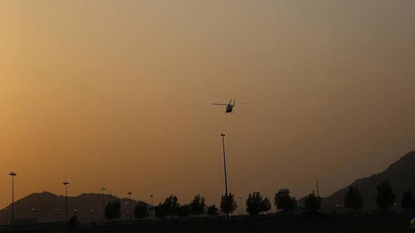 O ülkede ambulans helikopter düştü!