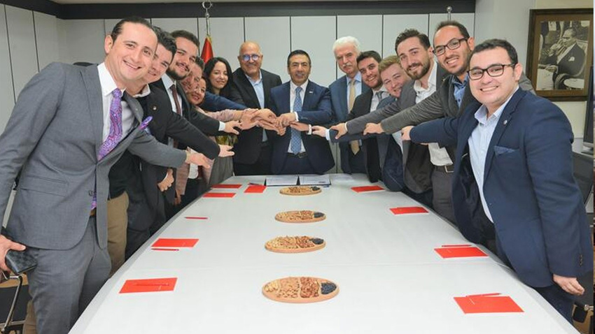 Facebook İstasyonu’nun ikincisi Denizli’de kurulacak
