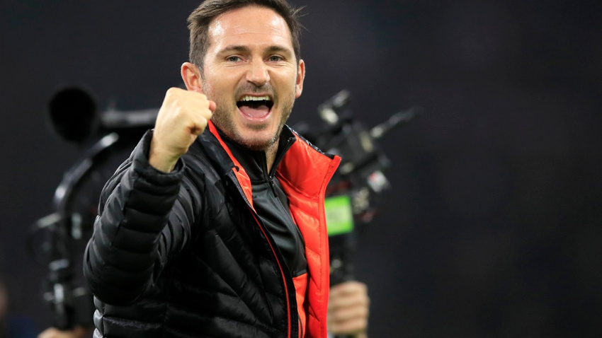 Lampard'a 150 milyon sterlinlik transfer izni