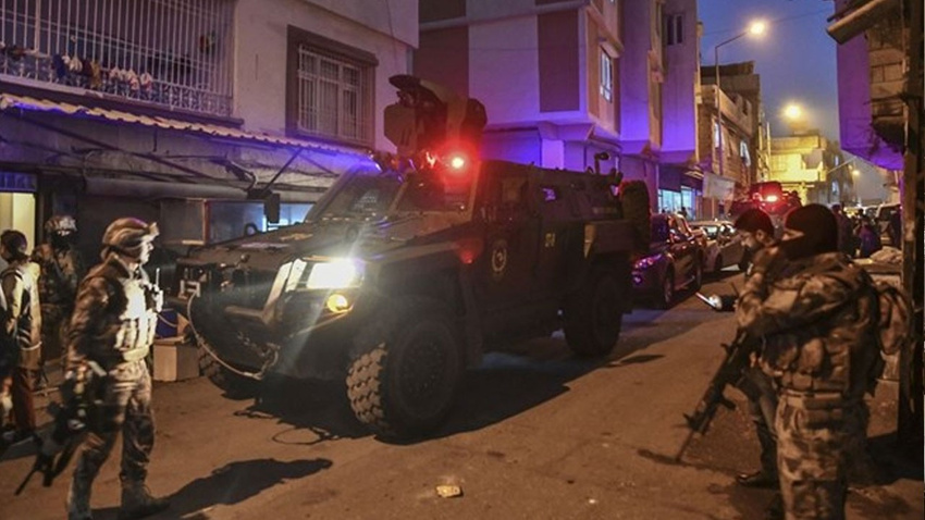 25 adrese eş zamanlı operasyon