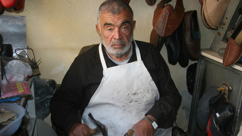 Bir tokat yedi 55 yıldır çay içmiyor