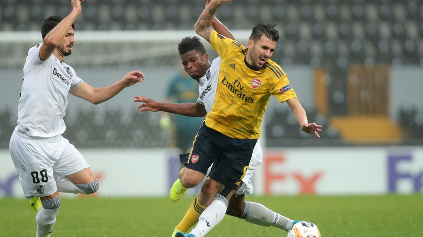 Arsenal galibiyeti 90+1'de kaçırdı