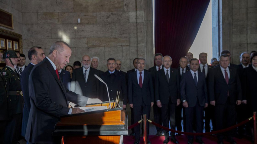 Erdoğan, Anıtkabir Defteri'ne şu sözleri yazdı