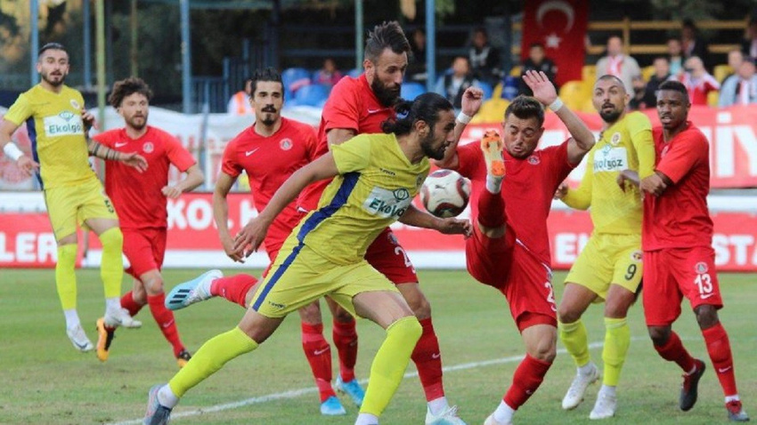 CANLI Ümraniyespor - Hatayspor