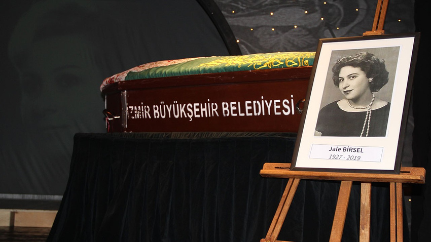 Jale Birsel'e hüzünlü veda
