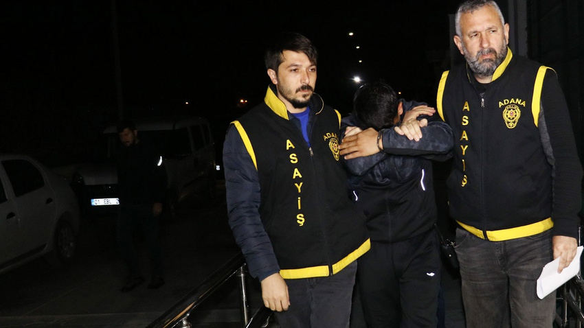 Adana’da 50 firariye şafak baskını