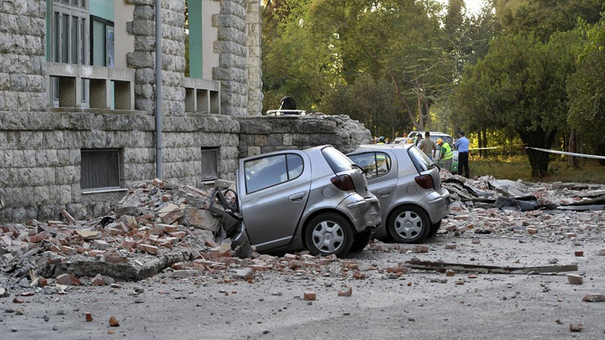 Arnavutluk'taki 6.4'lük deprem sonrası Japon deprem uzmanı açıkladı: Yakın gelecekte..!