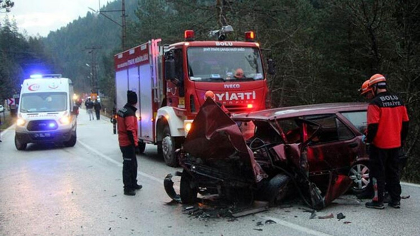 Bolu'da feci kaza: 1 ölü, 2 yaralı