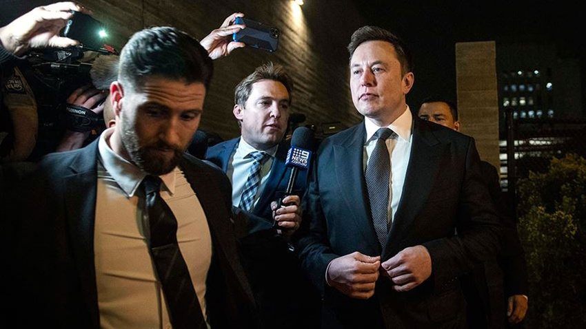 Elon Musk hakim karşısına çıktı