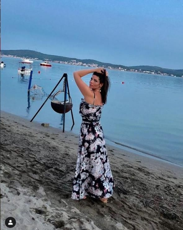 Pelin Öztekin'in bikinili fotoğrafları olay oldu - Sayfa 4