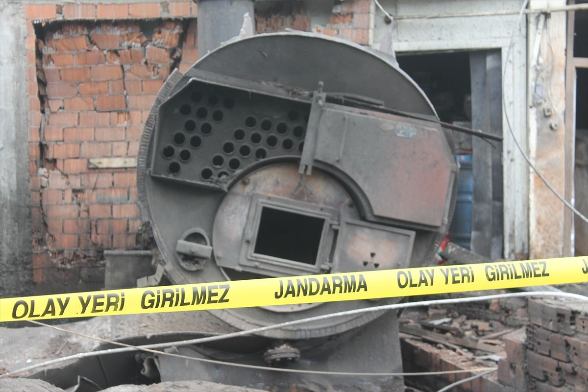 Balıkesir'de peynir fabrikasında patlama - Sayfa 4