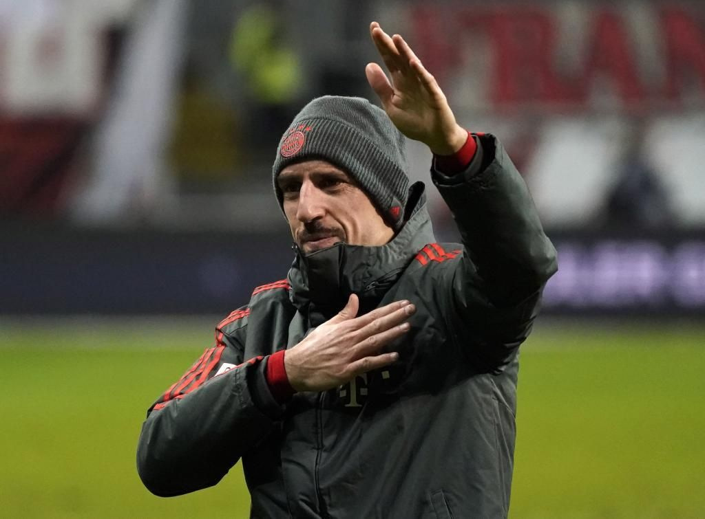 Bonservisi elinde 30 yıldız futbolcu - Sayfa 4
