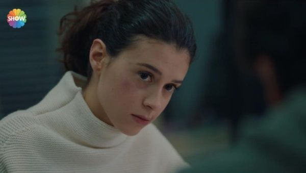 İzleyiciyi şaşırtan karar! Yasak Elma'da dizi karakterini başkası canlandıracak - Sayfa 4
