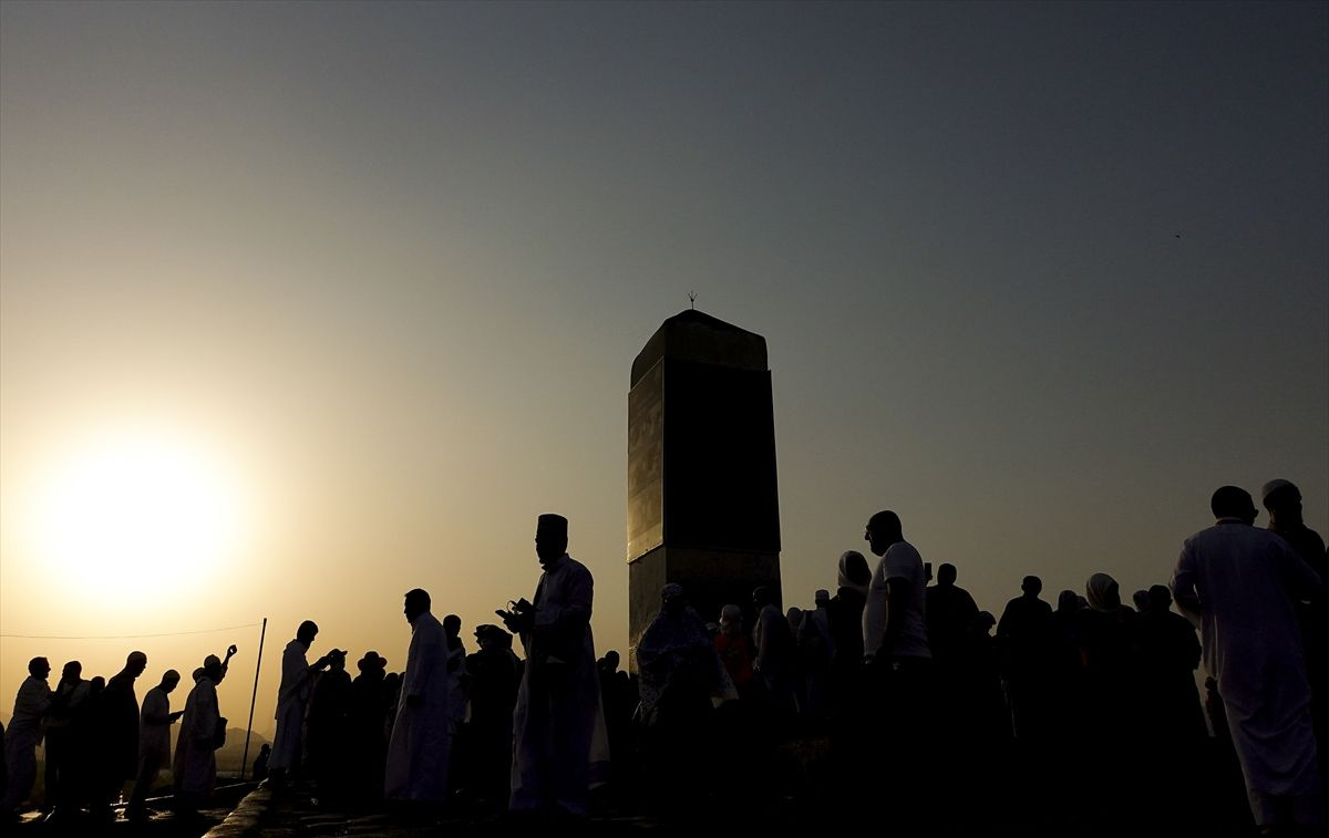 İlk tövbenin kabul edildiği tepe - Sayfa 3