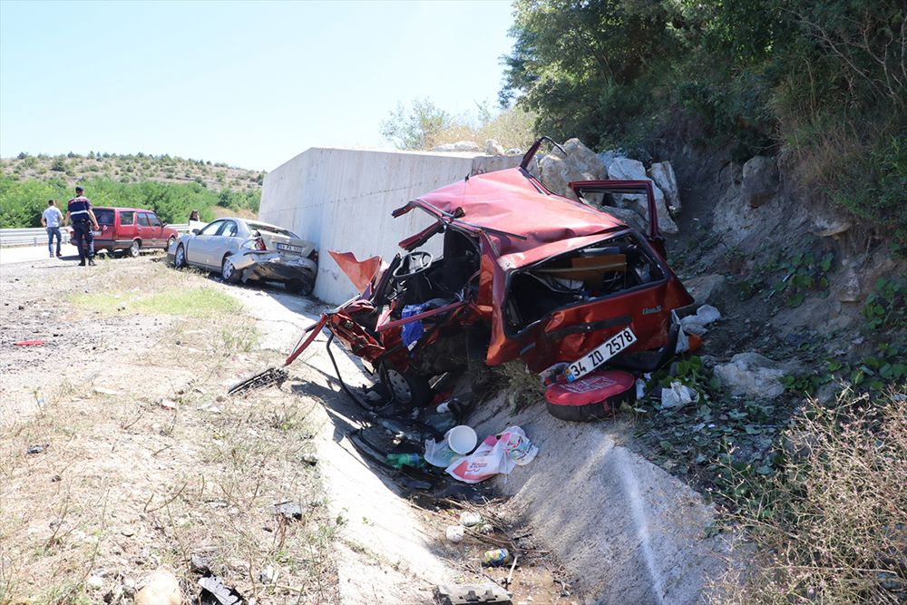 Kastamonu'da feci kaza: 1 çocuk öldü, 10 yaralı - Sayfa 1