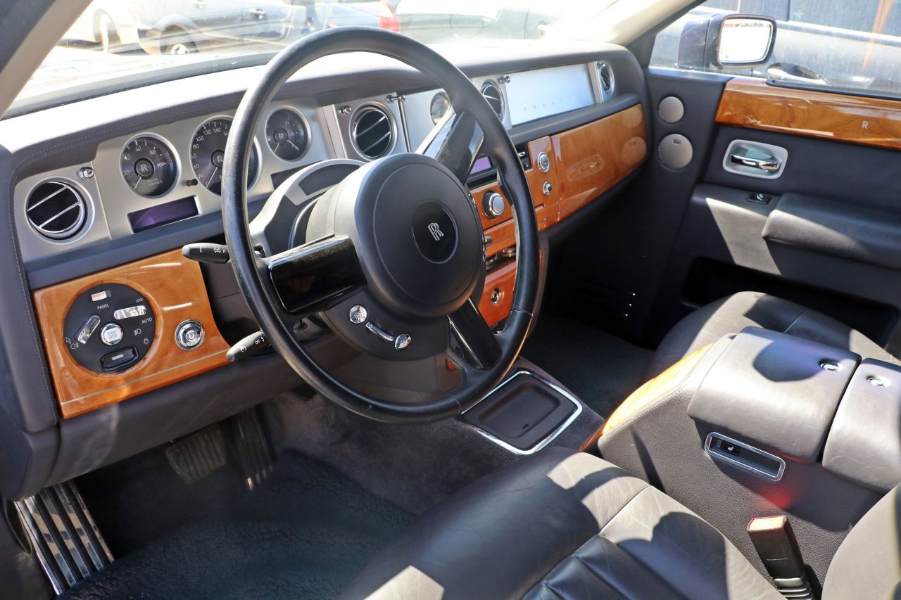 Gümrüğe takılan Rolls-Royce indirimli satılacak - Sayfa 4