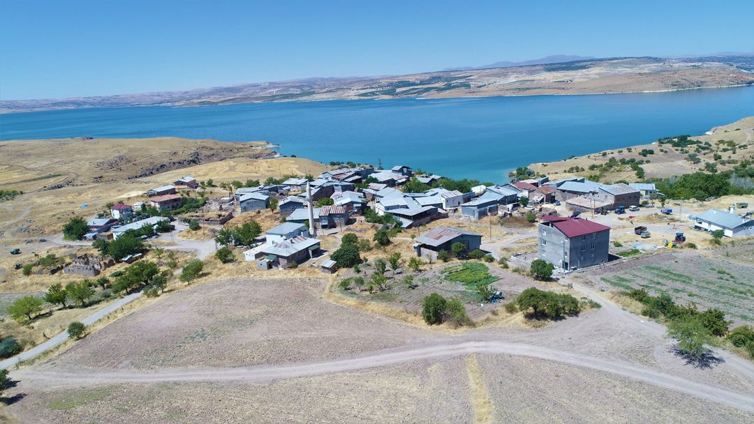 Yer: Tunceli... Teknolojiyi bakın nasıl kullanmışlar!.. ‘Gakko suyu aç, gakko suyu kapat' - Sayfa 1