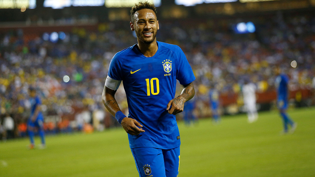 Neymar'ın Barcelona'ya dönmesine kesin gözüyle bakılıyor.