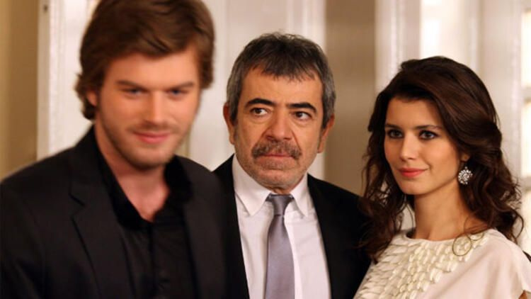Bomba iddia!.. Beren Saat ve Kıvanç Tatlıtuğ'a astronomik teklif! - Sayfa 1