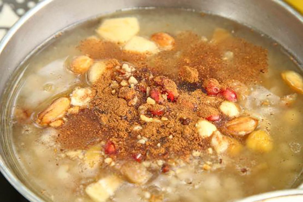 Aşureyi bol tarçınla tüketin! İşte faydaları - Sayfa 3