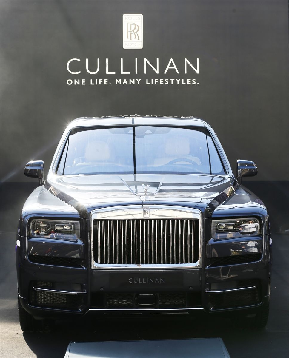 Rolls-Royce'dan bir ilk!.. Türkiye'de de görücüye çıktı! - Sayfa 2