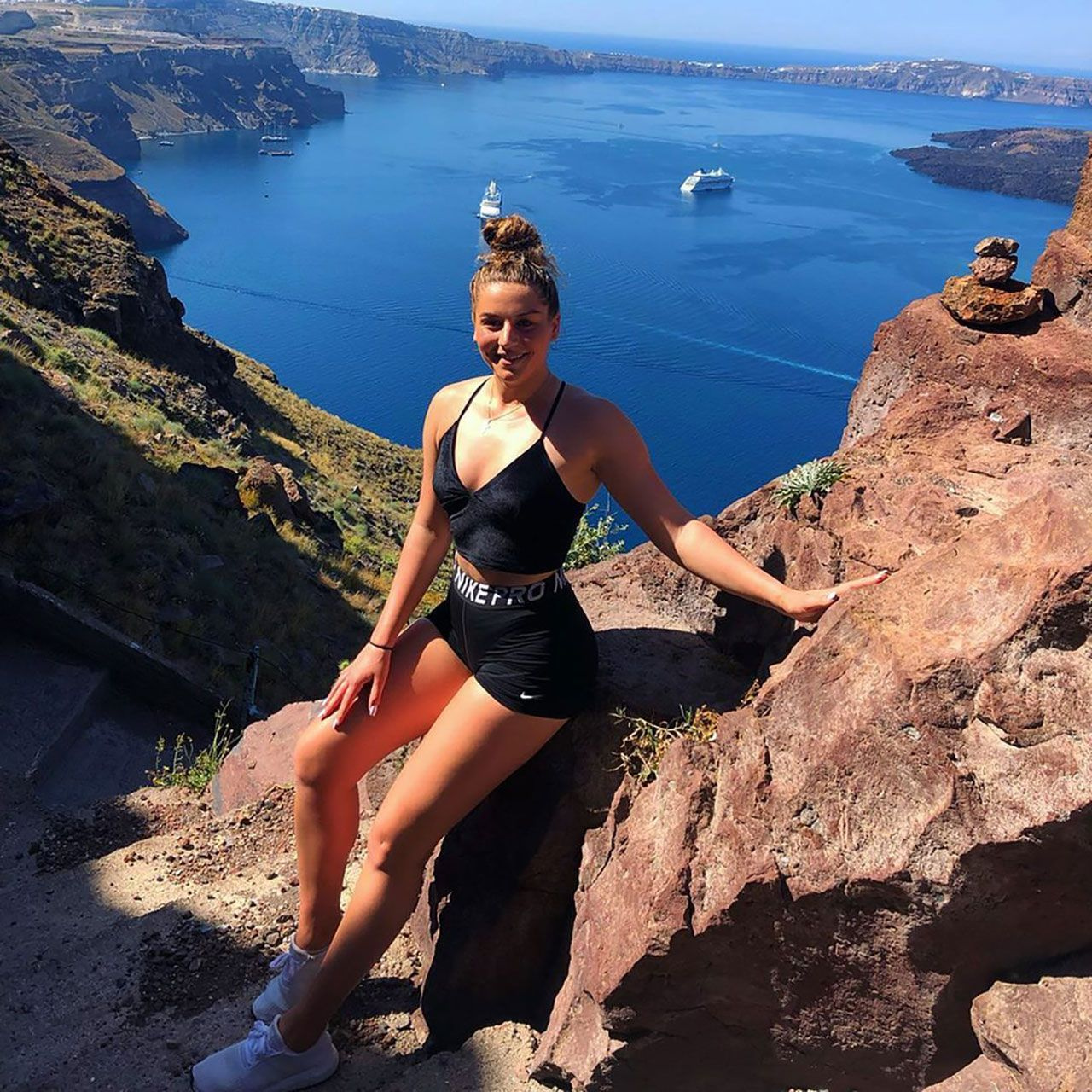 Kortların yeni Sharapova'sı Klara - Sayfa 3