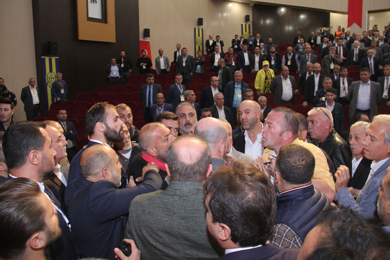 Ankaragücü olağanüstü genel kurulunda kavga! - Sayfa 4