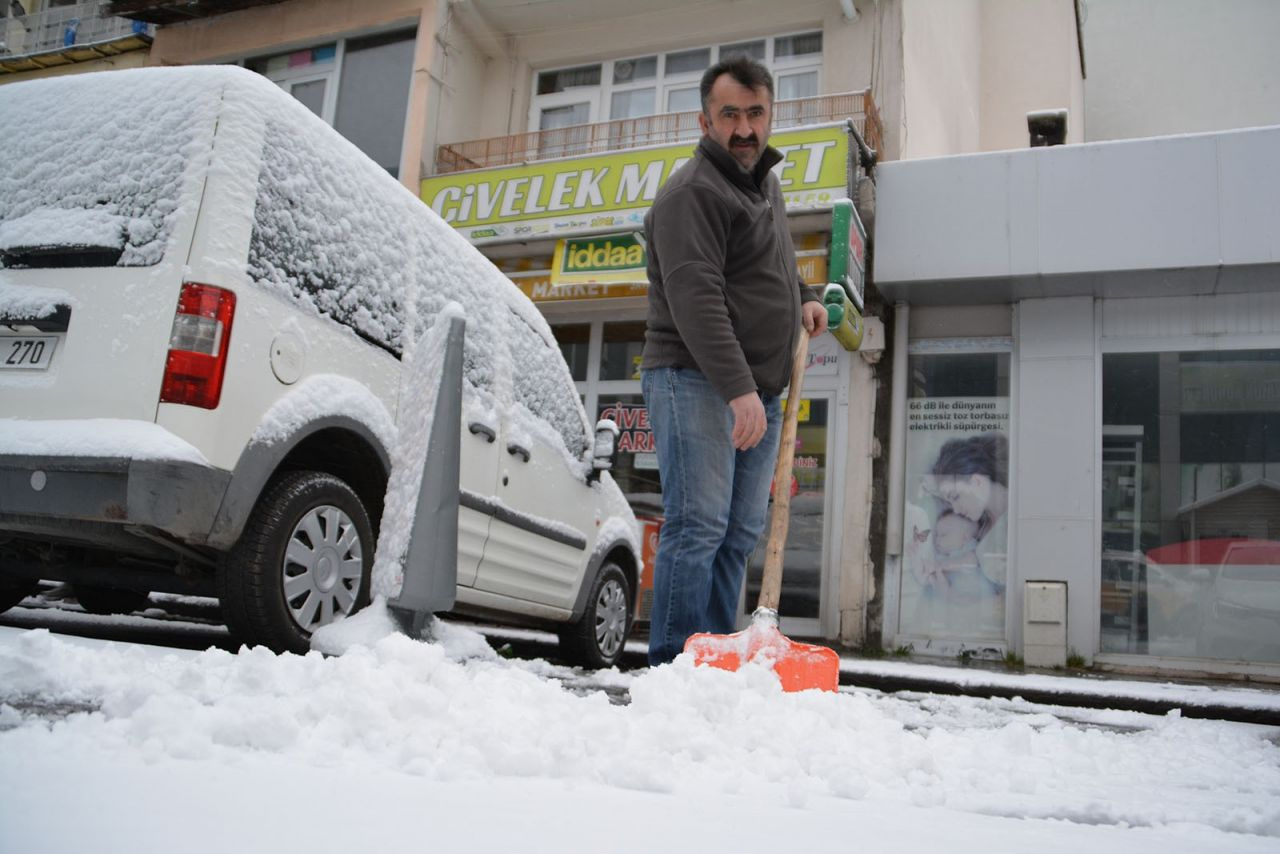 Kar Sarıkamış'ı esir aldı - Sayfa 4