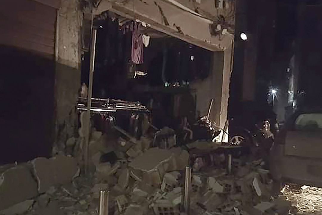 Arnavutluk'ta deprem felaketi!.. Bilanço ağır!.. Enkaz altında kalanlar, ölenler ve yaralananlar var! - Sayfa 2