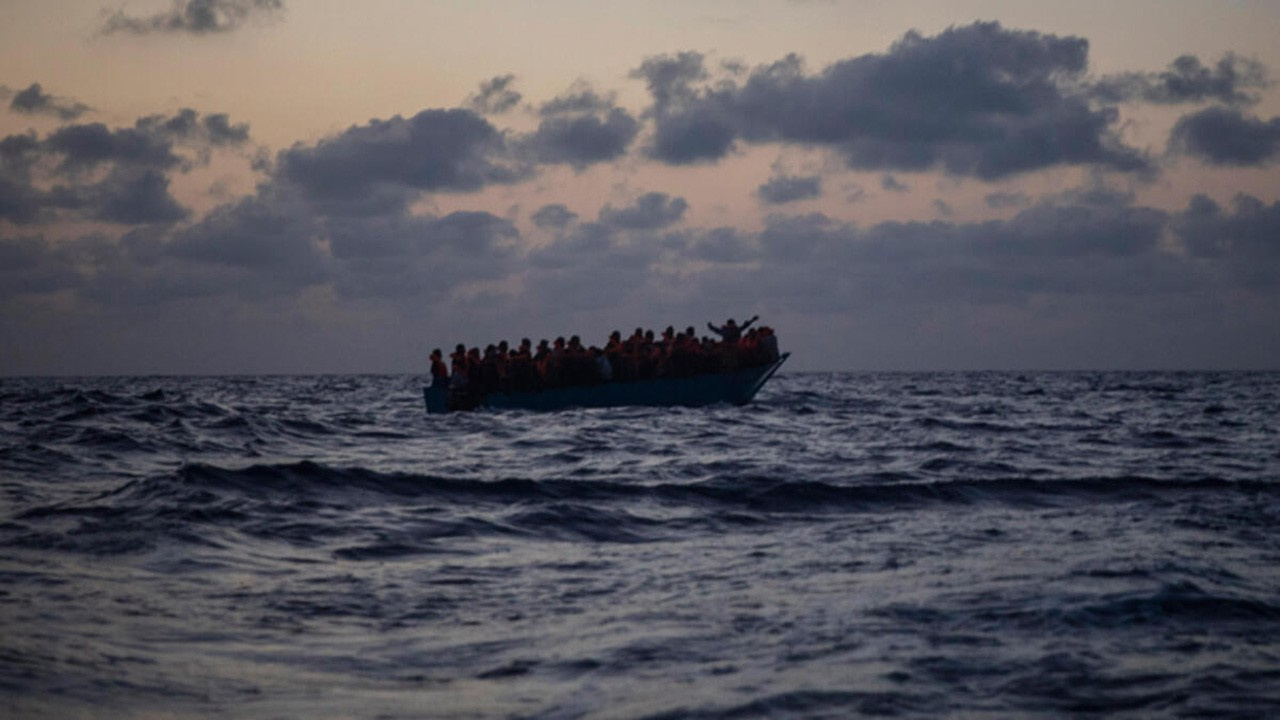 Akdeniz'de facia: En az 43 göçmen öldü