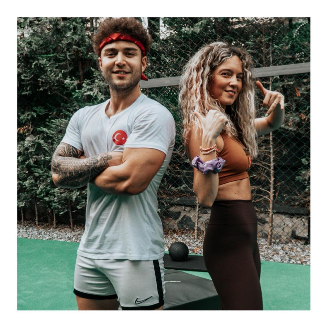 Ünlü medya patronu Acun Ilıcalı'nın sunumuyla Tv8'de ...