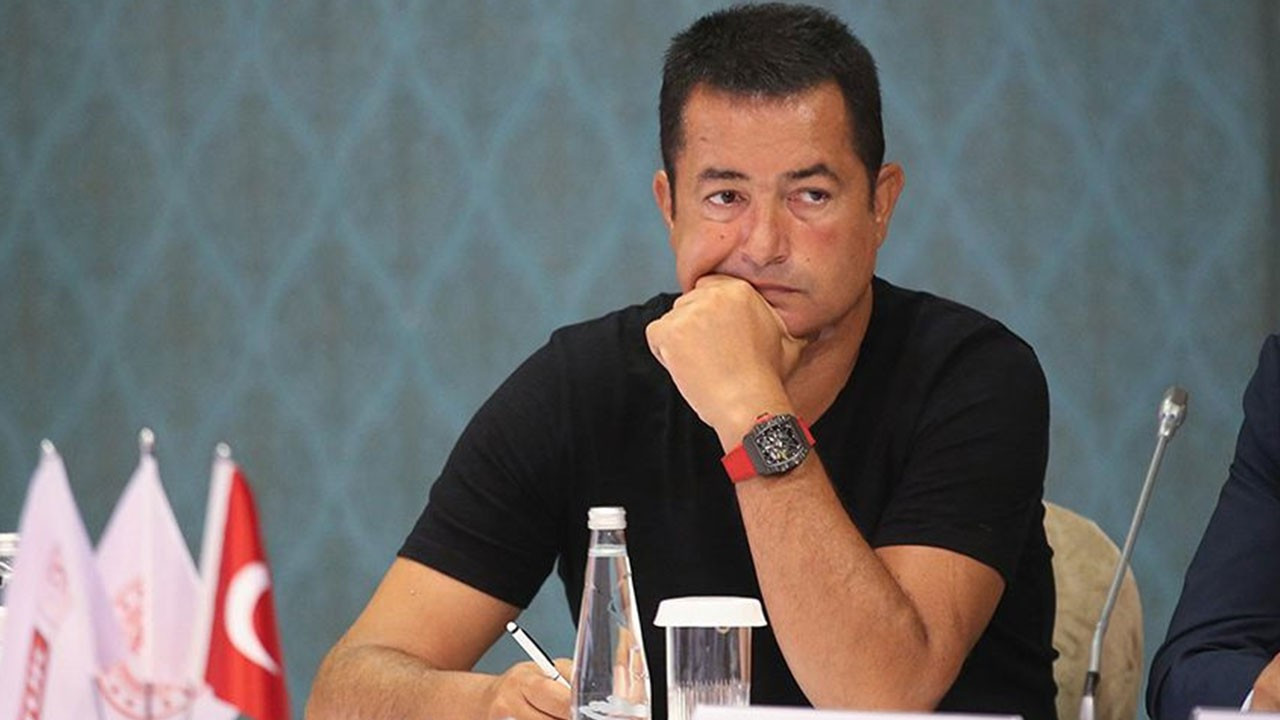 Ünlü medya patronu Acun Ilıcalı, Nişantaşı Üniversitesi ...