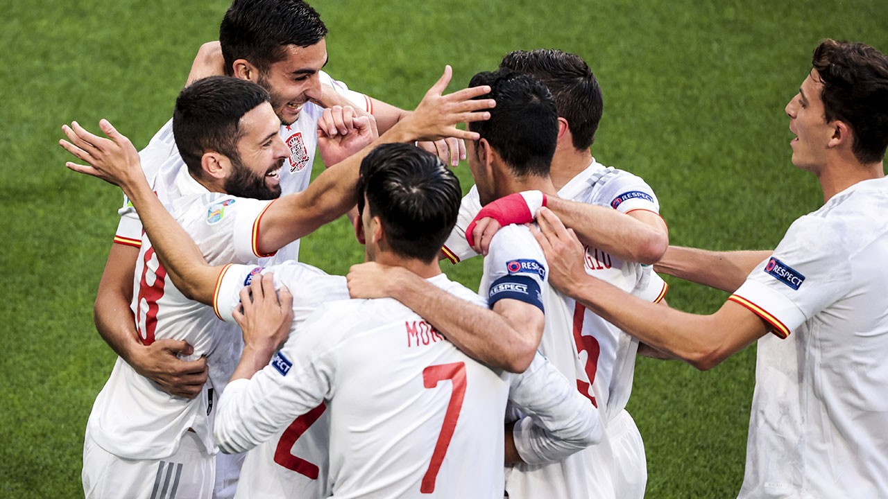 Euro 2020'de yarı finalisti penaltılar belirledi