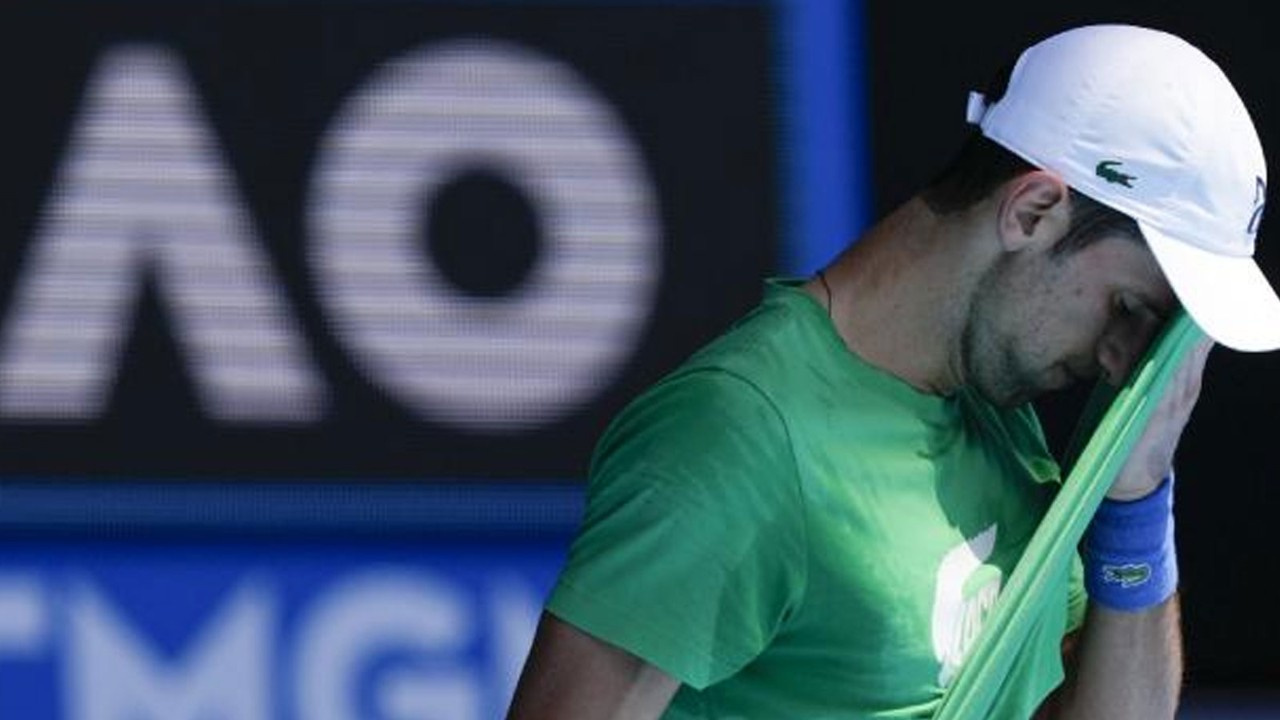Djokovic'e büyük şok! 3 yıl boyunca men edildi