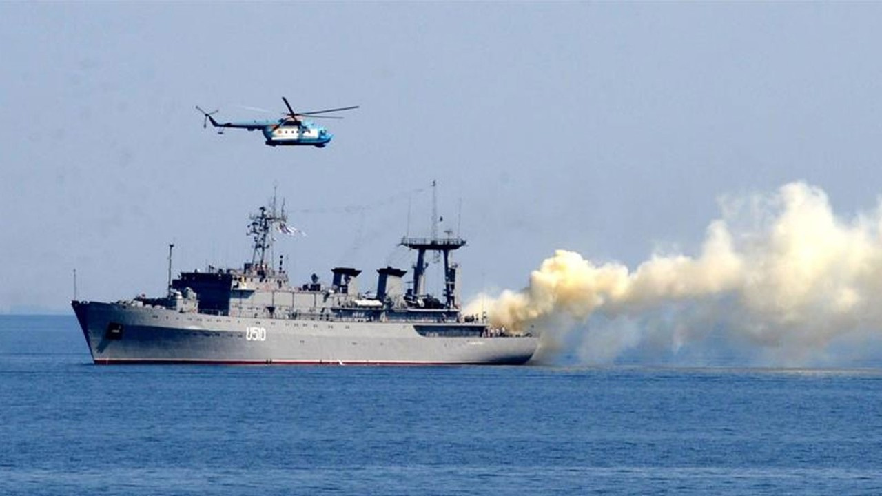 Rusya duyurdu: 20 savaş gemisi katılıyor