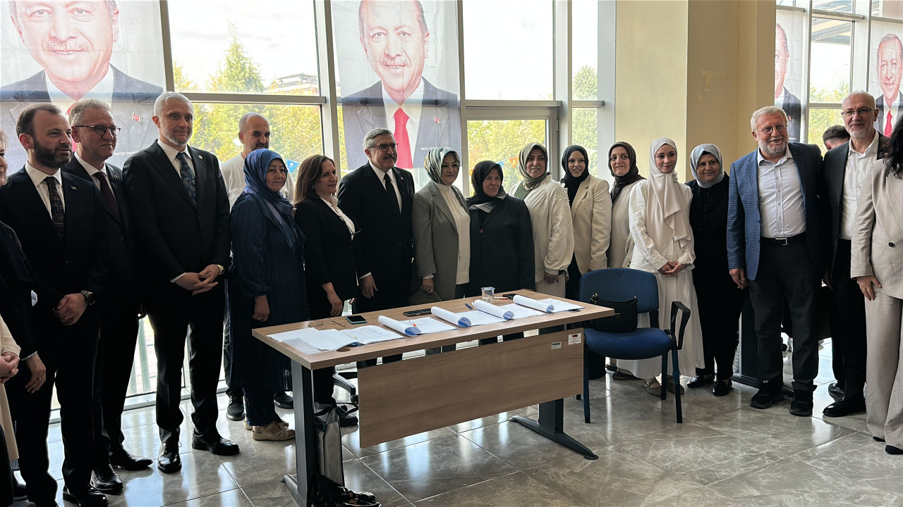 AK Parti Genel Başkan Yardımcısı Hüseyin Yayman: CHP’nin içine girdiği varoluş krizi sözün bittiği yerdedir - Resim : 2