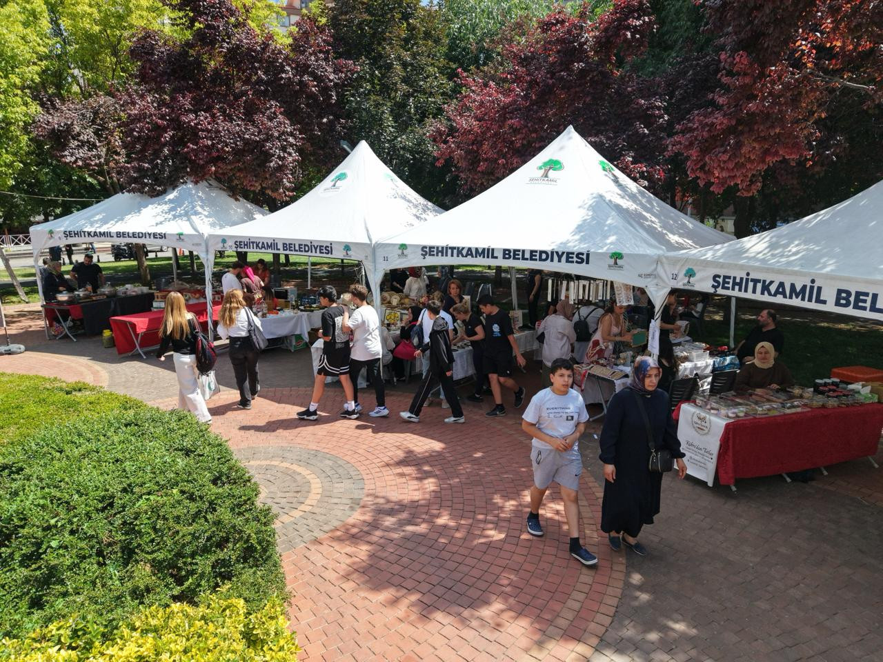 Şehitkamil’de üreten kadınlara kermes desteği